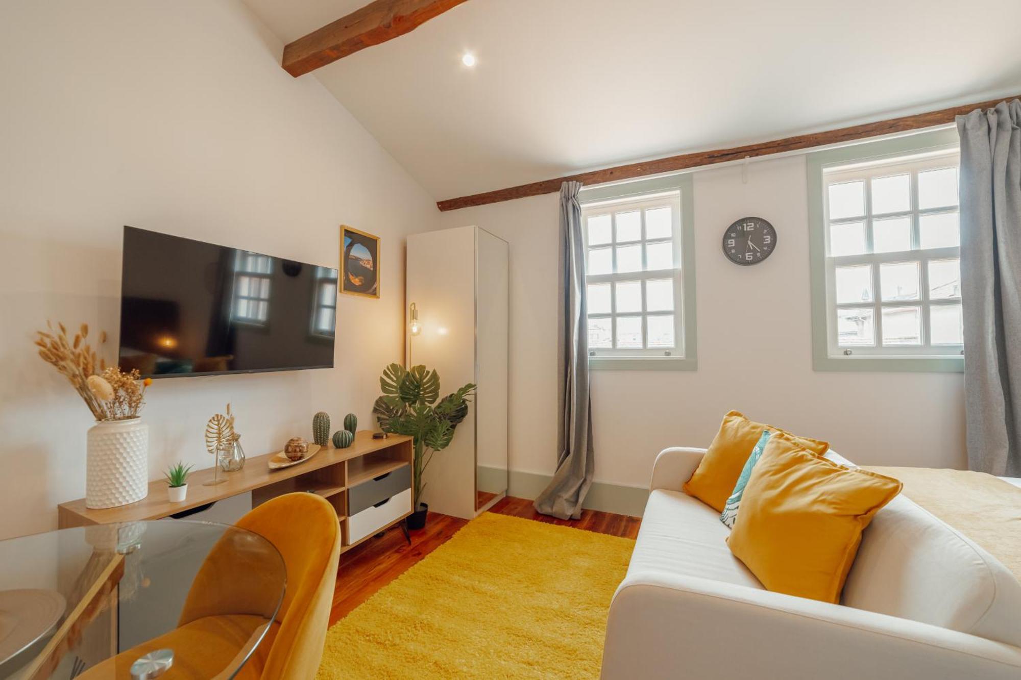Downtown Suites By Vacationy Порто Екстериор снимка