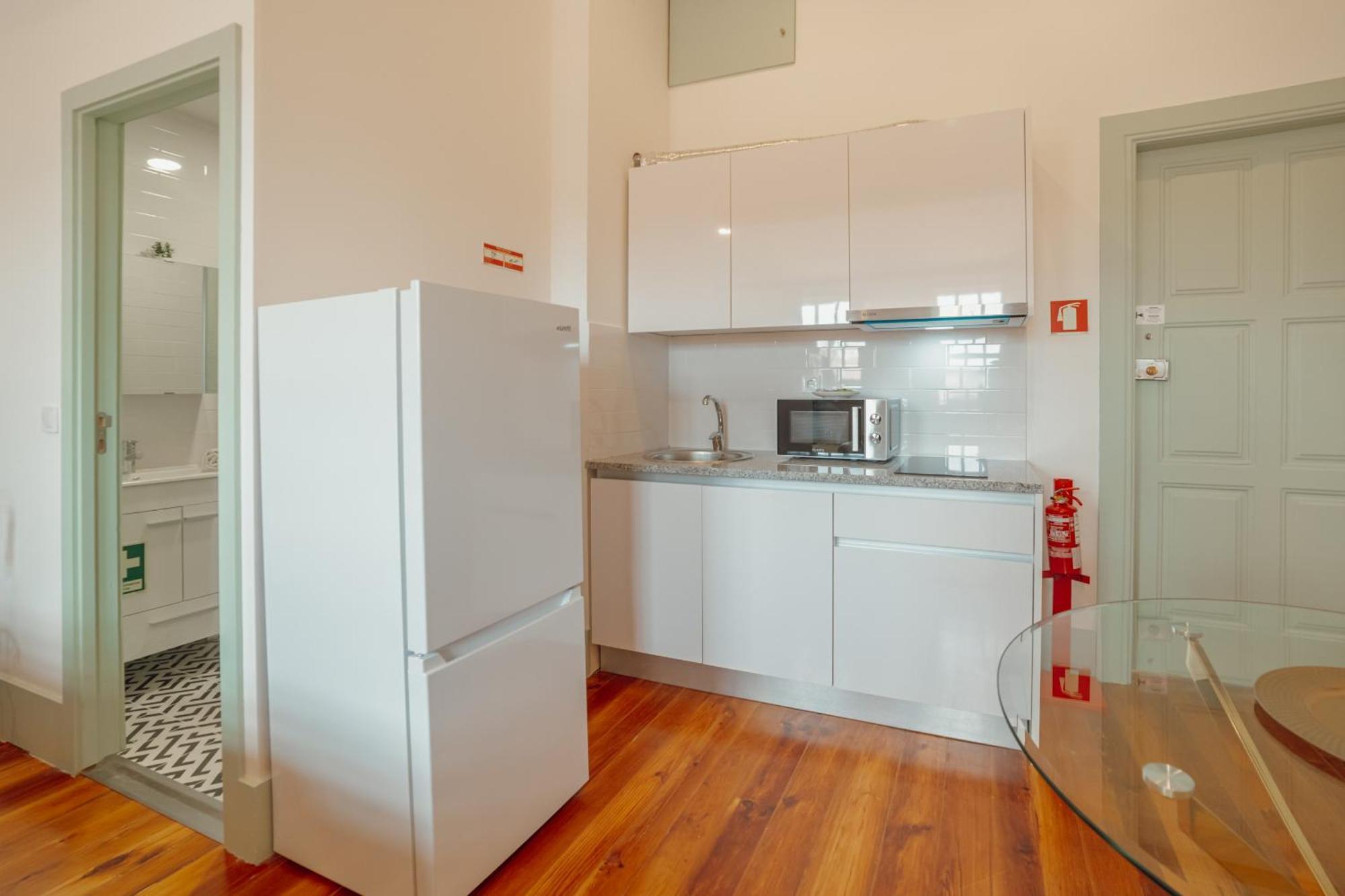 Downtown Suites By Vacationy Порто Екстериор снимка
