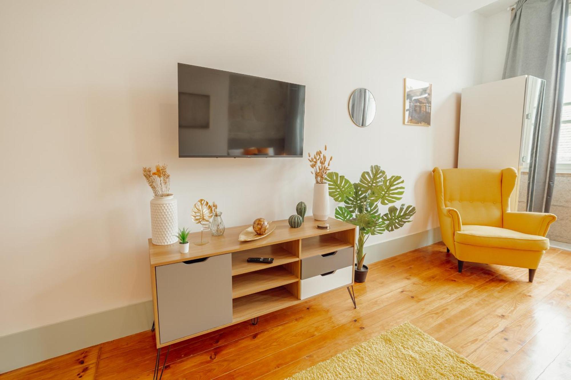 Downtown Suites By Vacationy Порто Екстериор снимка
