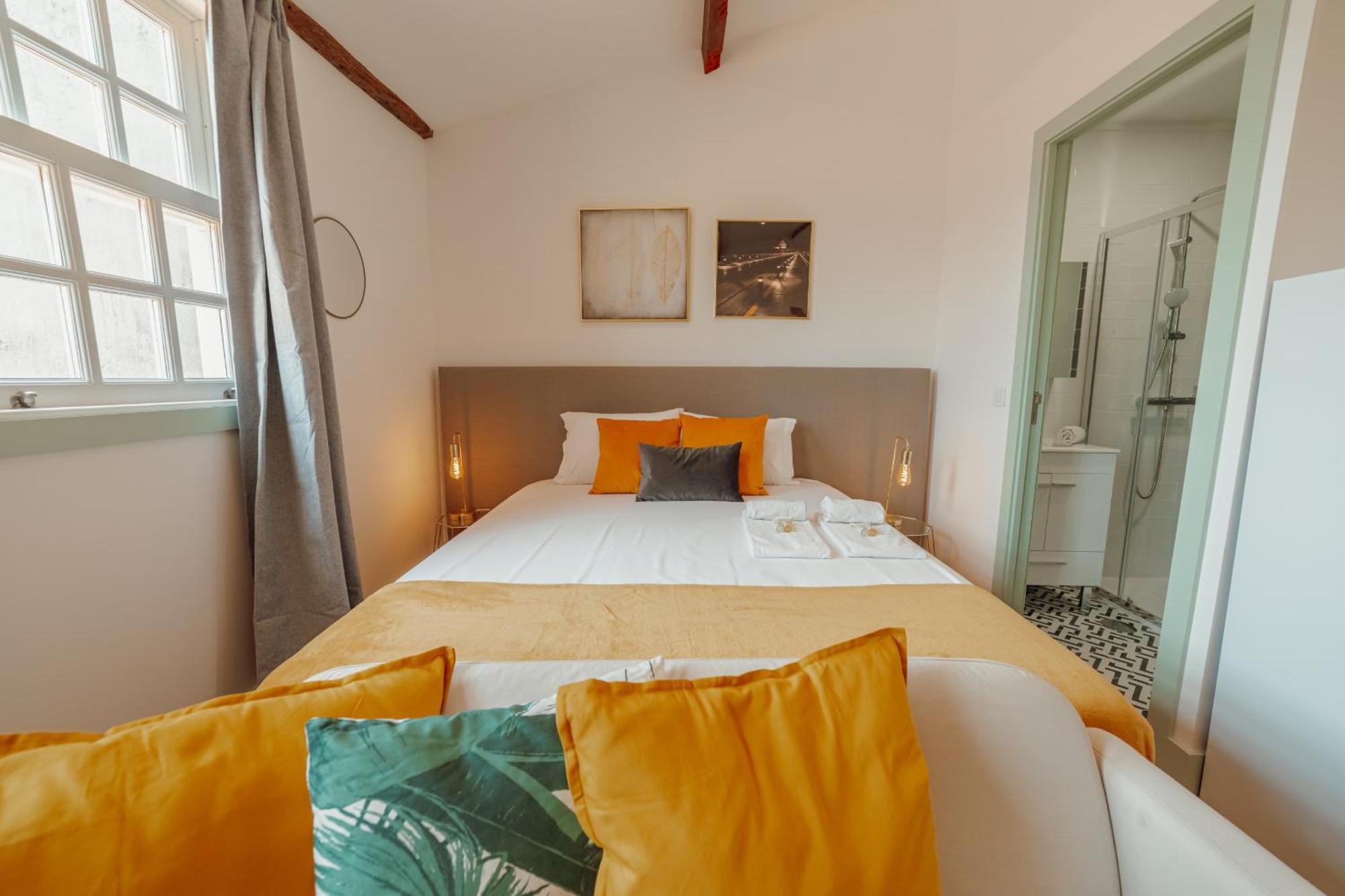 Downtown Suites By Vacationy Порто Екстериор снимка