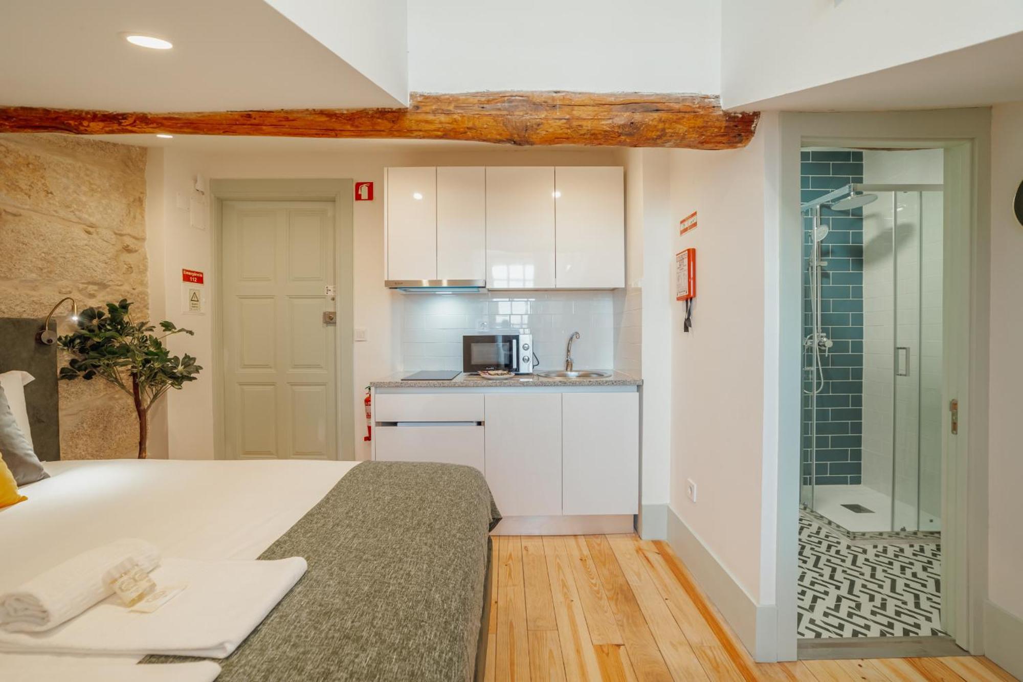 Downtown Suites By Vacationy Порто Екстериор снимка