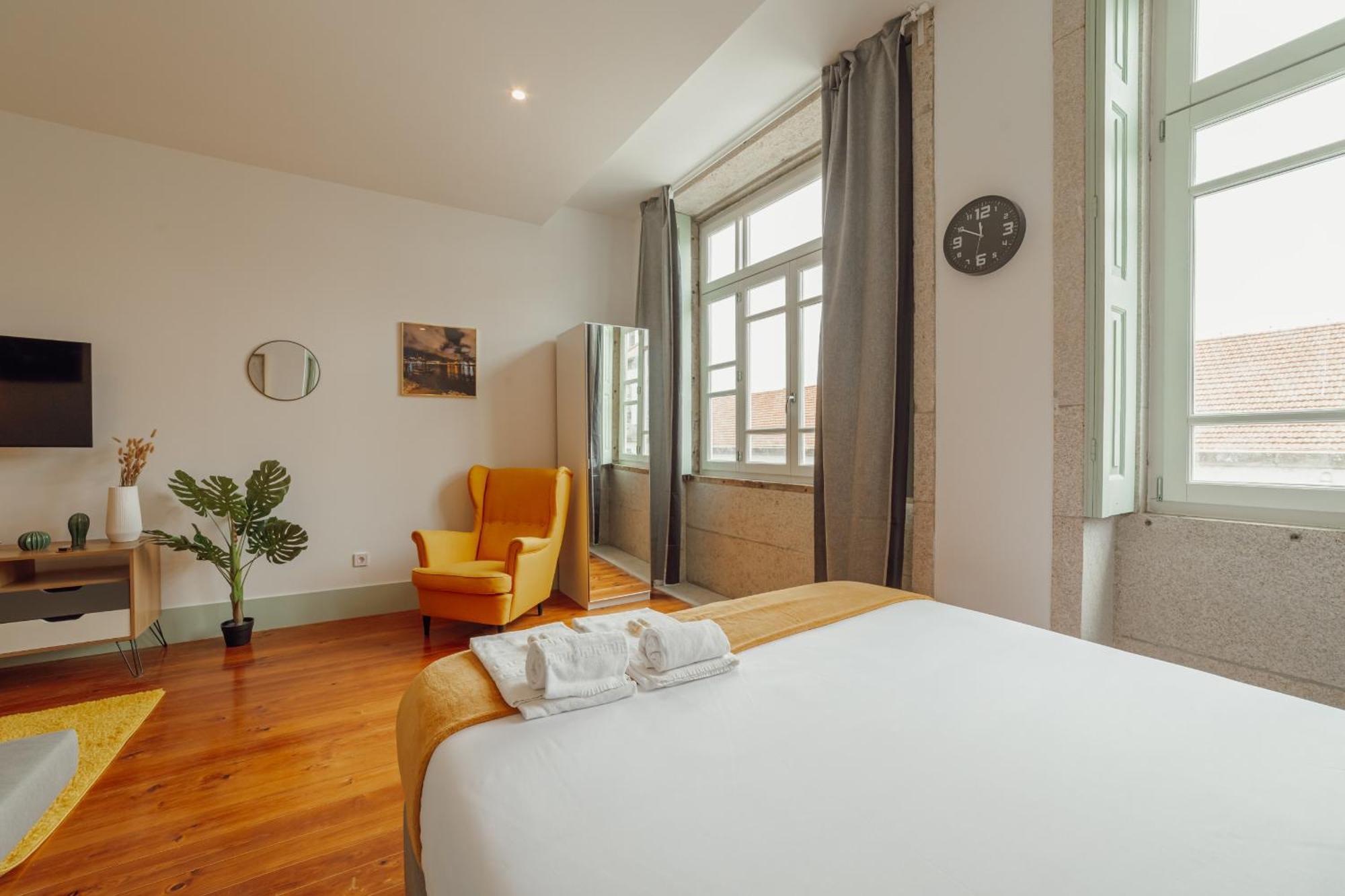 Downtown Suites By Vacationy Порто Екстериор снимка
