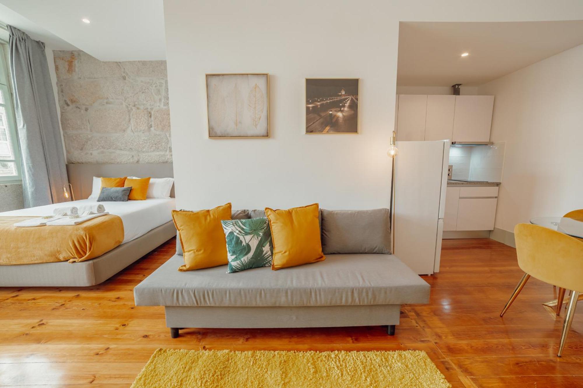 Downtown Suites By Vacationy Порто Екстериор снимка