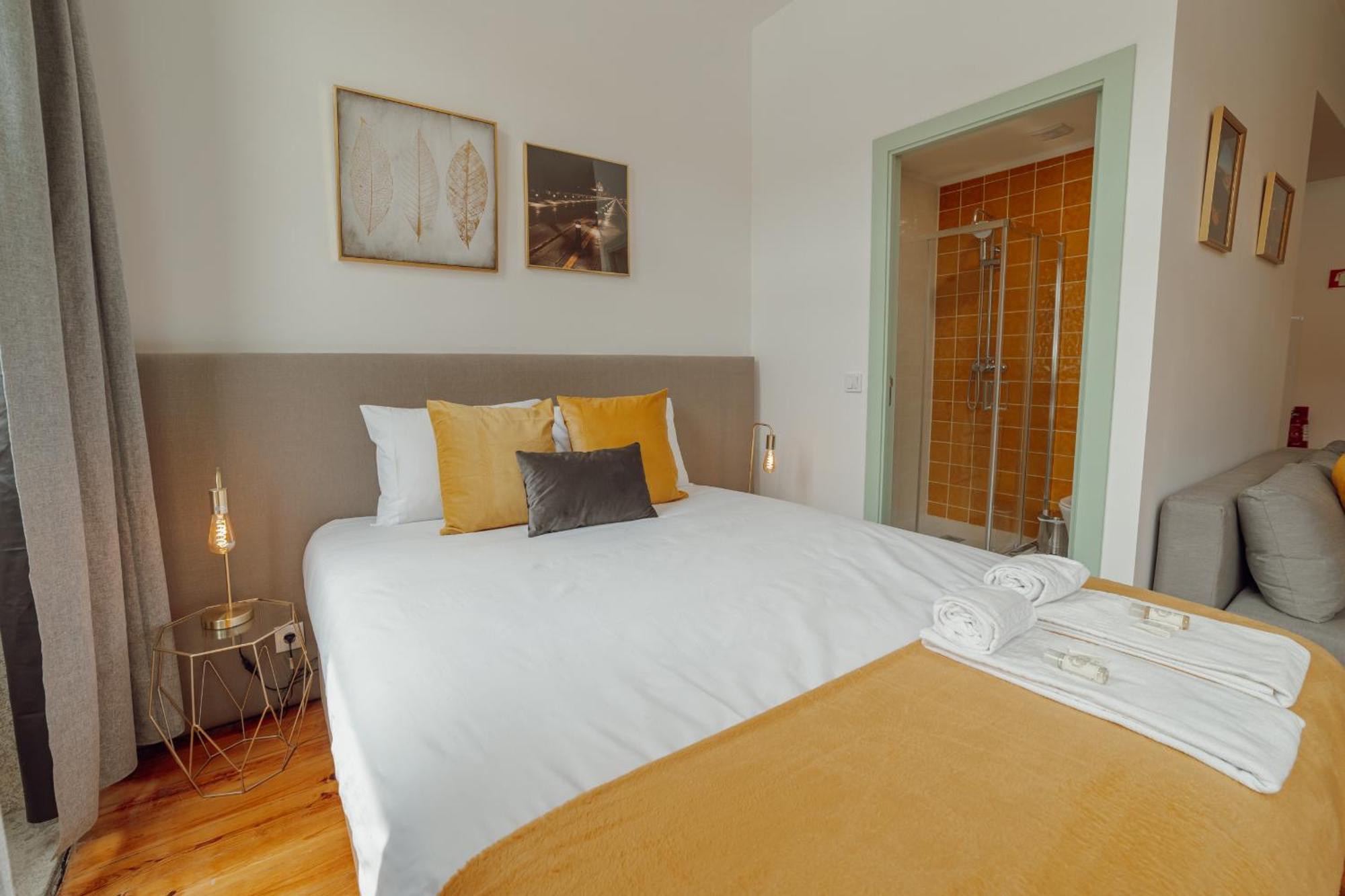 Downtown Suites By Vacationy Порто Екстериор снимка