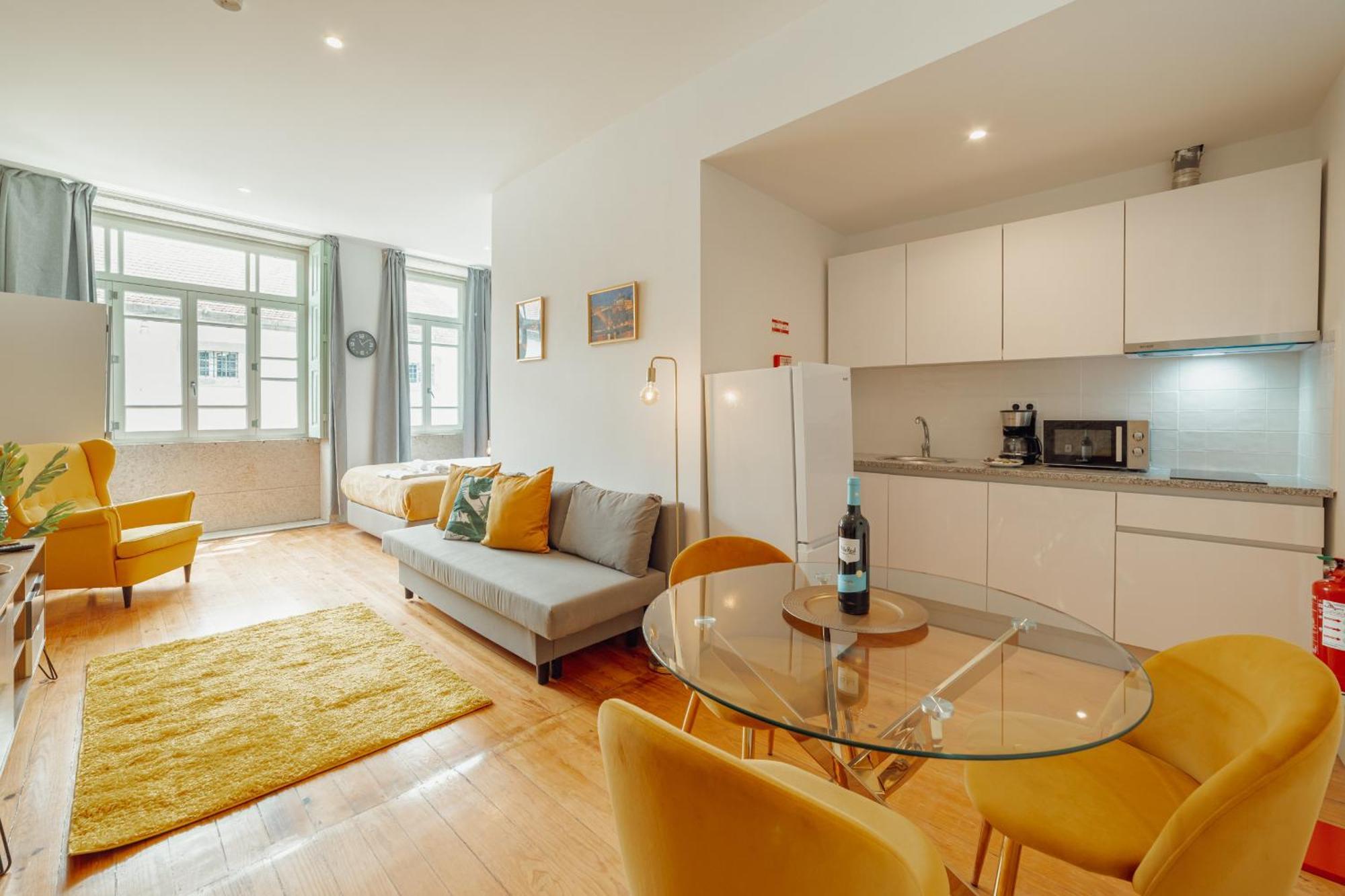 Downtown Suites By Vacationy Порто Екстериор снимка